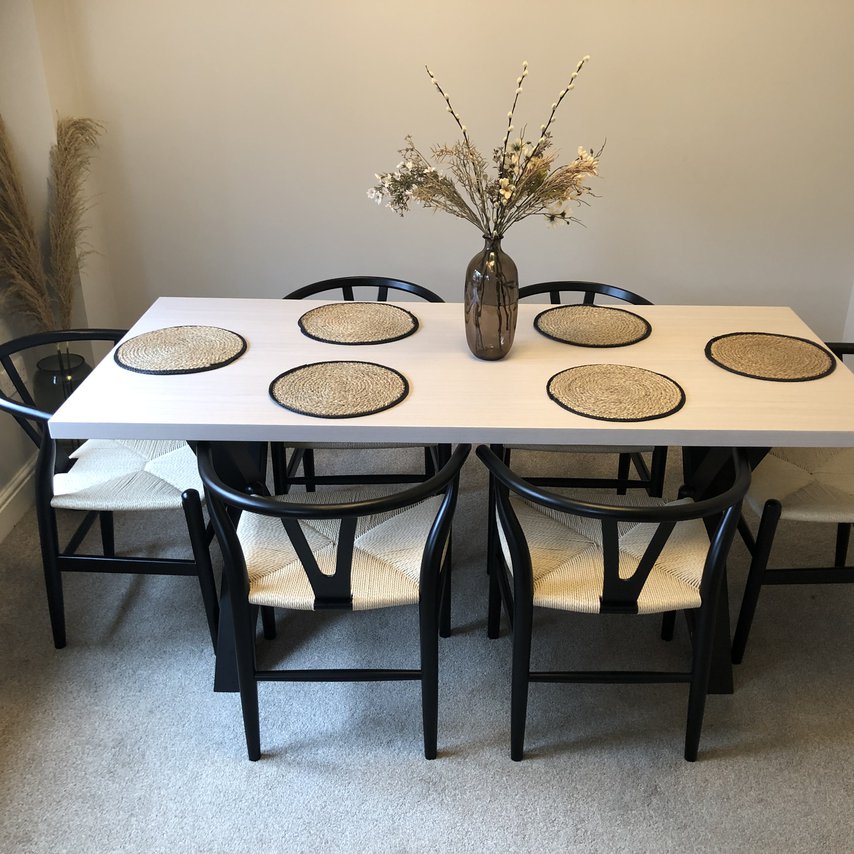 Fulham White Matt Black
